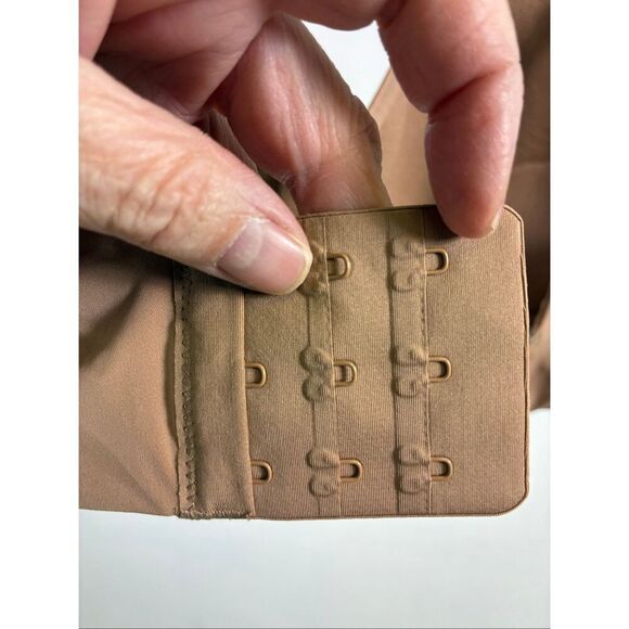 SKIMS NWT Full Coverage Lightly Lined Bra in Sienna Size 32DDD - Picture 5 of 7